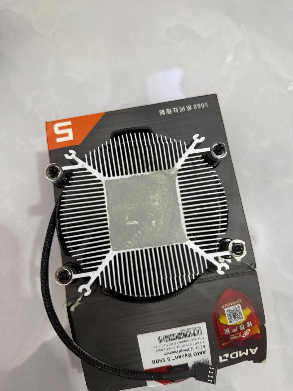 السلام عليكم ، معالج رايزن 5 5500  ٦ نوات و ١٢  مسار بقوة 3.6 GHz وقابل لكسر السرعة ليصل إلى 4.5 GHz ، للبيع قيم بما يرضي الله  أعلى سعر أبيع  للعلم جديد غير مستعمل التواصل خاص او واتس آب 
***********  عندي توصيل
