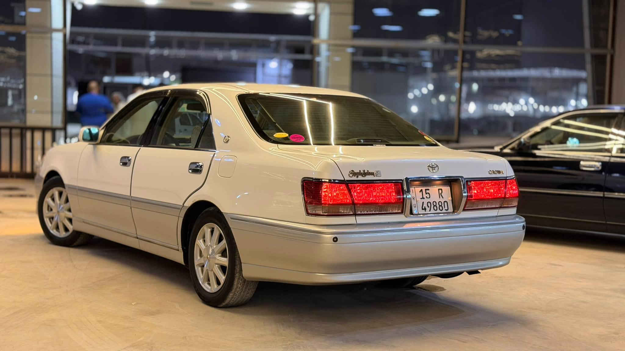 TOYOTA CROWN ROYAL SALON 👑
للبيع تويوتا كراون 2002.
اللون           ابيض محجل   😊.

❗️فقط للذواقة لليدور جديد واصولي وكفاله عامه.

رقم انبار .  تسجيل جديد قرار. 102. شرط المداور ثاني يوم سنويه نافذه لغاية 2031  وستوها صاعده هزه جديده شرط ثاني يوم بأسم المشتري وشرط اسجلت بفترة قرار 102. 
مكفوله كفاله عامه عراق ويابان  من كص وضربه ونقل جثه وصبغ  ورسميات والاصوليات والغرامات.
المواصفات 👇. فول بطن 
4 دكم.
كرستال. 
مكينتها ديفور الجبير 
ويل نجمه ابيضّ اصلي.
كشنات كهرباء.
برده خلفيه كهرباء اصليه.
مري كهرباء+هيتر♨️.
تبريد ثلج ❄️+سبلت متحرك.
داخل بيجي  مطعم بصاج.
شاشه كرستال ترحيب.
لايتات كرستال زنون اصل.
بگ لايتات كرستال لد.
ستيران كهربائي 
تبريد خلفي 
ثلاجه 
دبل شاشه كيجات ليزري + إلكتروني 
كامره خلفيه دوار.
لحيه اماميه.
اريل امامي كرستال 
سستم نياكل متكامل. اصلي 
تخم تاير +حداديه جديده اسفنجه.
غراض مال جنطه كامله.
والسياره ماعايزه برغي كامله على اخر حبايه.
والسياره بالواقع اجمل من الصور بهواي.📷
العنوان🏡ألنجف الأشرف.
السعر💵. 162 وبيها مجال قليل جداً جداً.
للأستفسار 📞📲 ***********.  ليث حازم.  
رجاءً اذا ماعجبك السعر او مو شراي اعگب المنشور او تعلق تعليق حلو يدل على اخلاقك الراقيه وكلشي اكو بالسوگ.
