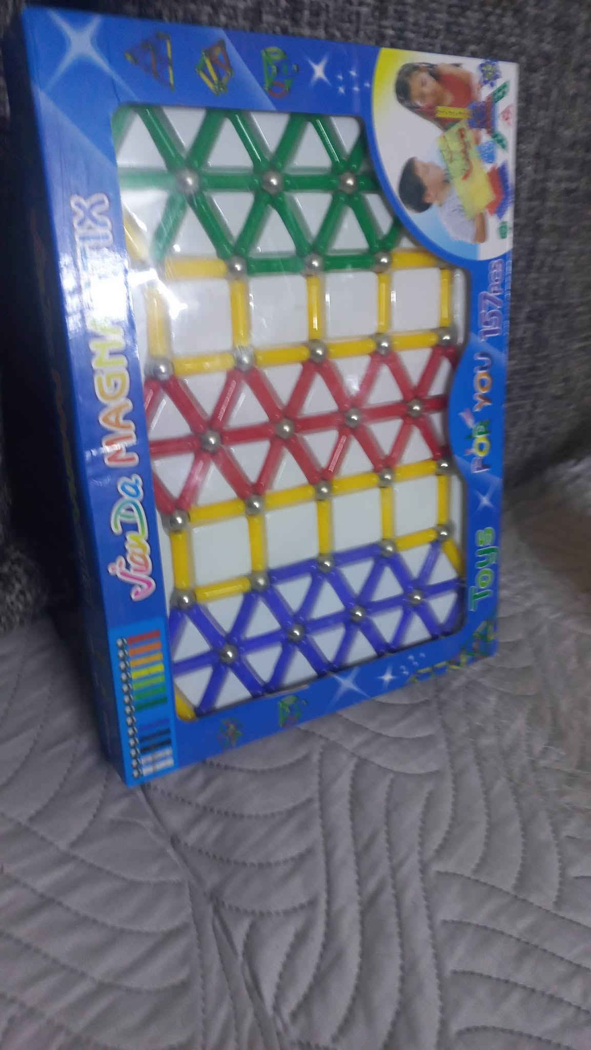 مجموعة مكعبات • eMAG