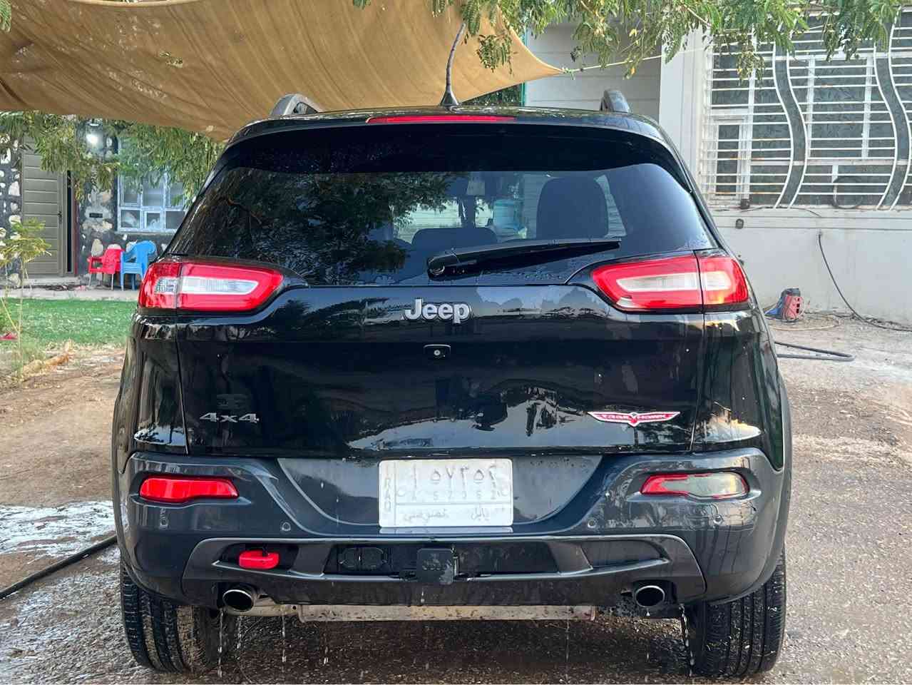 جيب شيروكي بزون تريل هوك موديل 2018 اعلى المواصفات السعر 125 وبيه مجال السيارة جاهزة ما بيه نقص 
الرقم / بابل خصوصي 
حجم المحرك /٣٣٠٠
رقم الهاتف ‭***********‬ هاشمية, بابل
