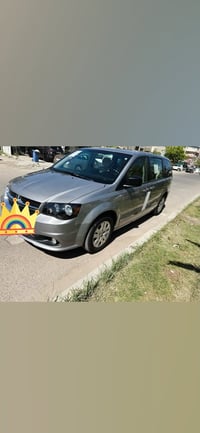 السياره دوج كرفان موديل 2018 7 راكب  محرك 6 - 3600 ماشيه 91 ميل  الرقم...