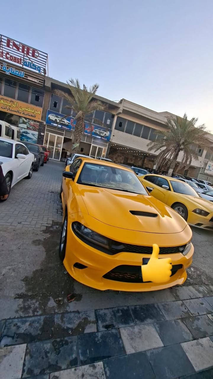 سلام عليكم 
جارجر 2019 GT أصل معروفه مواصفات  جي تي 
داخل أحمر  رقم بغداد مشروع وطني 
***********  مكاني بغداد
