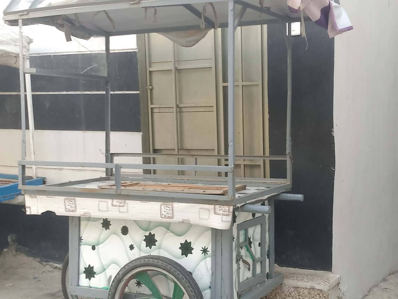 مساء الخير عيوني عندي عربانه مال باقلي جايكم شته خوش شغل بيها نضيفه كلش سعره 85او بيه مجال اتصل عل هذا رقم 😁👍🏻‏‪***********‬‏🫡
