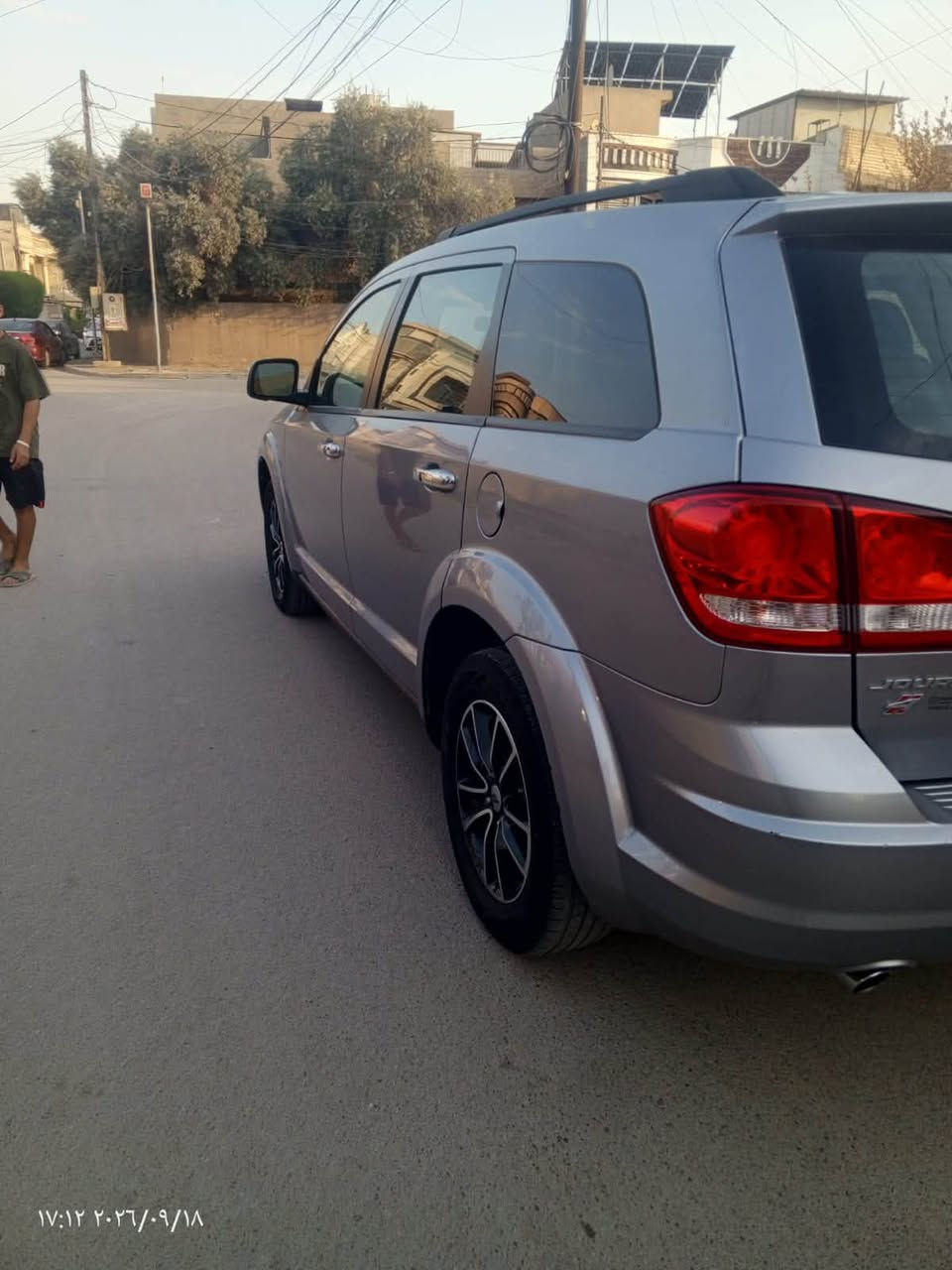 دوج جورني ٢٠١٨ محرك ٦ السيارة استيراد على ايدنا
على وضع الوكالة بيها بنيد فقط 

السيارة تسير وتعمل صورها كدامكم نظيفة كلش 

السعر ١٣٥ رقم بغداد تحويل ثاني يوم

***********

نص مكتوب في الصور:
- ١٧:١٢ ٢٠٢٦/٠٩/١٨
- ١٨:٣٤ ٢٠٢٦/٠٩/١٧
- 23:11
- arsbidshistory.com
- Ask Gemini
- New tab
- All tabs
- 23:12 carsbidshistory.com LTE