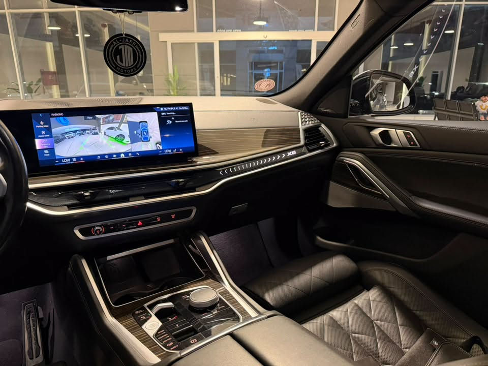 سعر جدا مناسب 🔥🔥🔥
Bmw x6 M package 40i xdrive
موديل 2025

🚨ملاحظة السيارة ضمان دولي بصمتين وكارت 
🚨مضلل وبيها باج تضليل رسمي من المرور
🚨رقم وفحص وهزه كله جديد
🚨مغلف PPF بالكامل 
السيارة وارد امريكي كلين تايتل مكفولة من كلشي حتى الدعاميات بشرط 

🚨 فول مواصفات بانوراما وكشنات جلد وتدفئة وتبريد وكهرباء وميموري ورادار جبير ولايتات ليزر ورادار جبير ونقط عمياء ونظام محافظة على المسار وانارة مخفية متعددة الالوان وسستم سماعات هارمن كاردون وابل كار بلاي وكلشي بيهة جديد على وضع الوكالة

السعر المطلوب:630$ ورقة

العنوان: السليمانية المعارض الجديدة معرض (الجاف)

للأستفسار:*********** كاوه جمال 
او واتساب نفس الرقم
