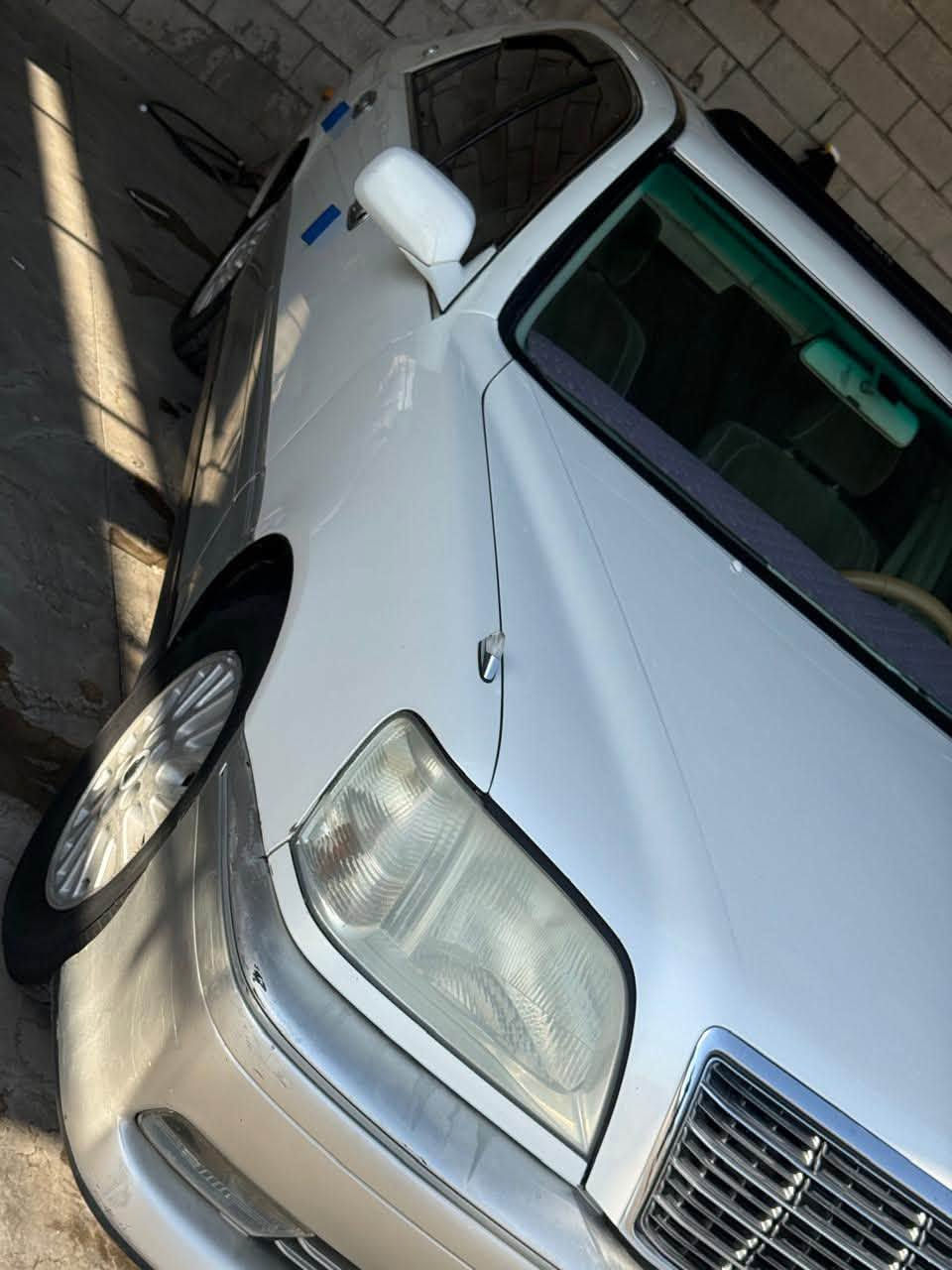 ملكة للبيع محرك vvt نظيفة بالشرط 
السعر 35 وبيها مجال
***********
