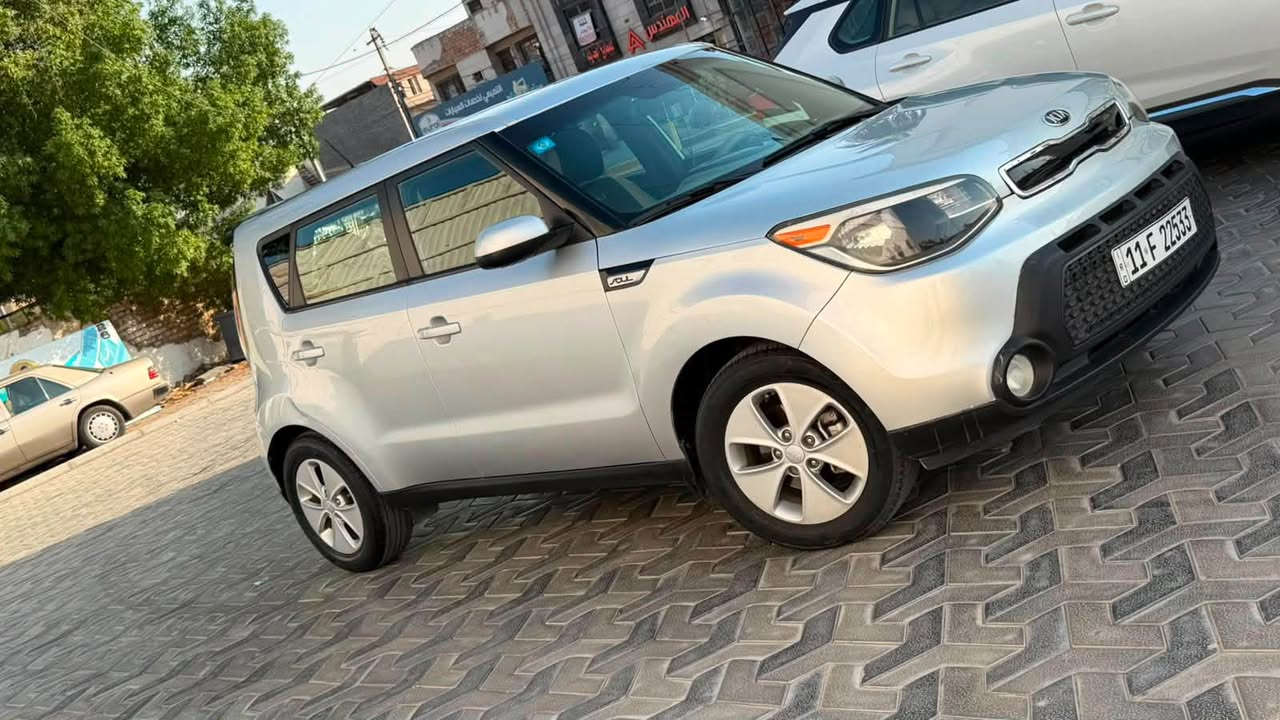 سلام عليكم كيا صول مديل 2016 مكينه 1600رقم بغداد سياره جديده احلا من صور مكان سياره كوت سعر 95 ورقه للستفسار اتصال ***********
