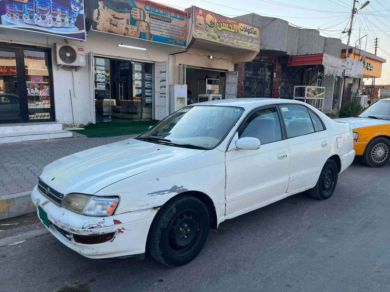 السلام عليكم سياره كرونا فرخ بطه للبيع فقط مسجله فحص نينوى ماأندل راعيها مكفوله دوله وعشائر المحرك والگير حيل زينات صدر الخلفي والأمامي زينات كهربائيات السياره كلها  شغاله السعر ٢٠ ورقه وبيها مجال قليل
للتواصل على الأرقام التاليه ***********  واتس اب
 ***********
