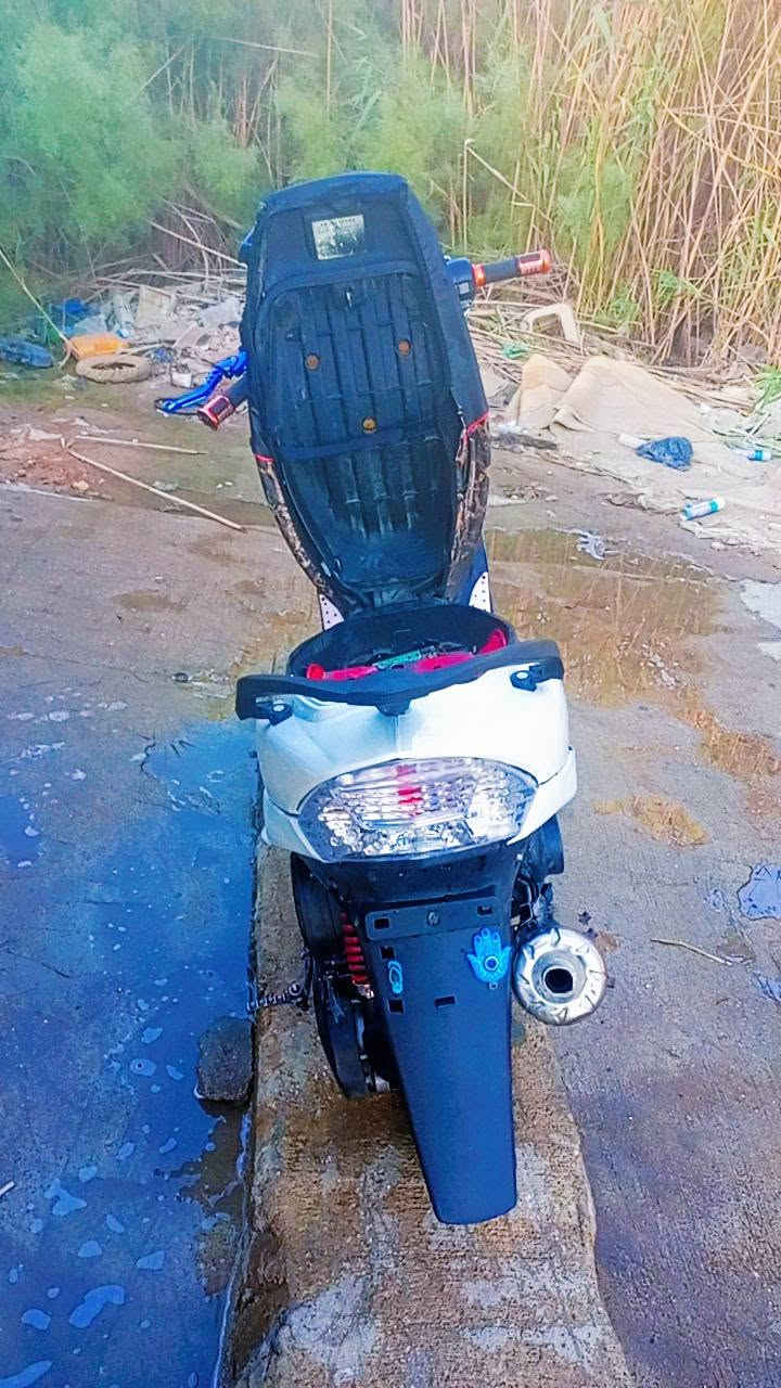 دراجه ماكس للبيع السعر 450 وبيه مجال
كهربائات كامله بوشه 55 نقص سلف 
كامله من كل العطلات دراجه شغاله فول
العنوان المسيب 
للتواصل ***********
