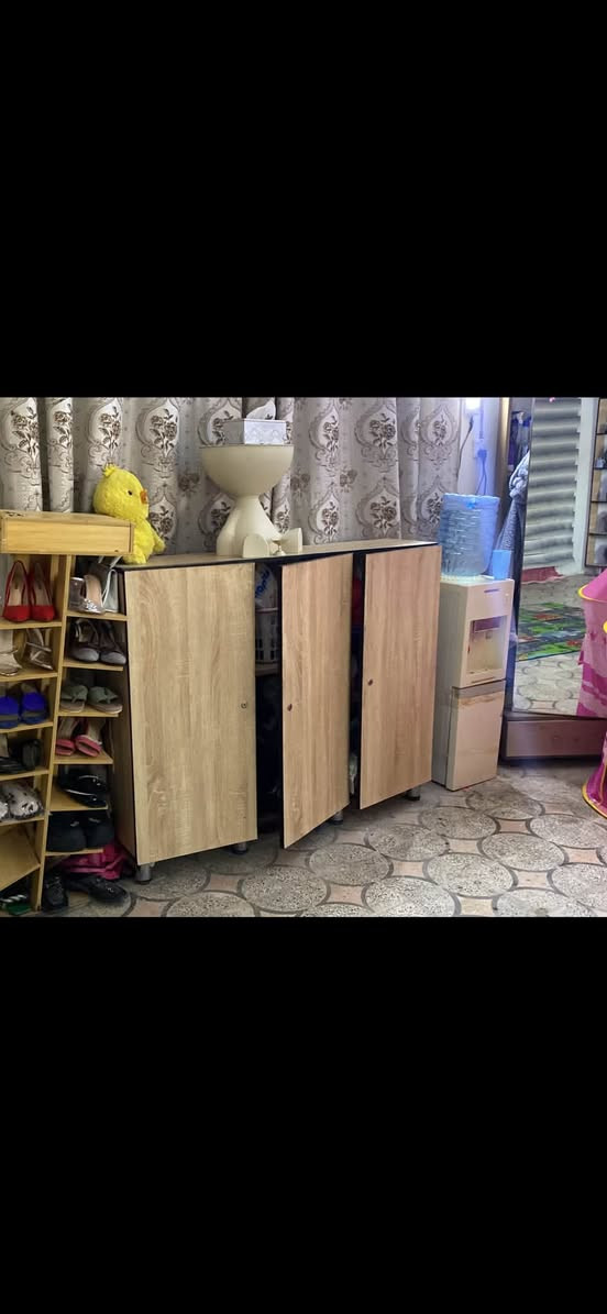 للبيع ابيع شلع لشراي والي يريد مفرد هم ابيعله كلمن وسعره الستفسار ***********
