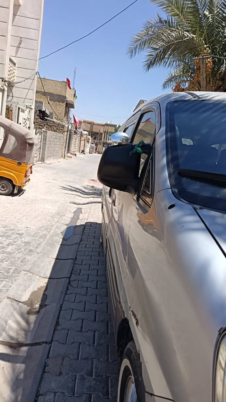 سلام عليكم ساره ستارستاركس مديل 2007 ساره جاحزه تبريد شغال كير جديد مكينه بيه خيط كحربايات جديده لايتات زنون ساره جاحزه سعر 55وبيه مجال عنوان بقداد***********
