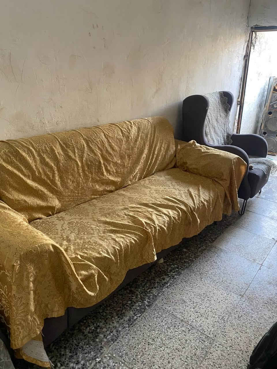 غراض مستعملة للبيع بسعر مناسب
*********** واتساب فقط
