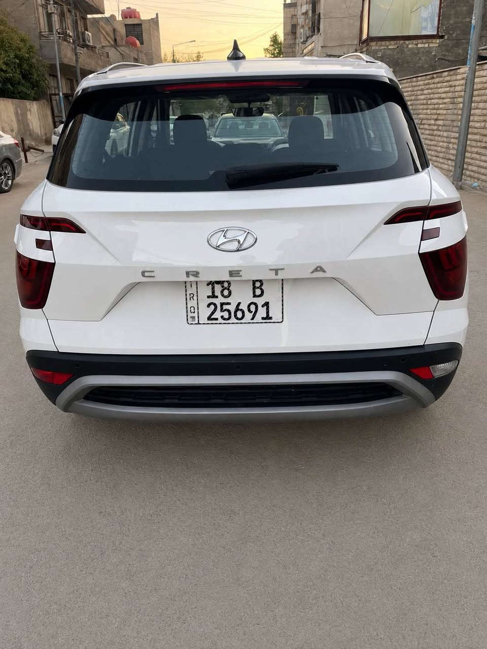 🚘 هيونداي كريتا للبيع

✨ الموديل: 2024
⚙️ المحرك: 1500 دبل نوزل 
📍 الرقم: بابل
🛣️ العداد: ماشية فقط 9,000 كم
🛡️ الكفالة: كفالة عامة
☀️ فتحة بانوراما
🎛️ شفتات تبديل على الستيرن

السيارة نظيفة ومرتبة، موديل حديث ومواصفاتها حلوة، والعداد قليل جداً.
مناسبة للي يدور على كريتا 2024 بحالة مرتبة وكفالة عامة.

للتواصل على الرقم ***********
📍 السيارة موجودة في بغداد 
💵 السعر: 157 ورقة بغداد, العراق
