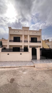 مجمع المهندسين • ٢٠٠م • تمليك
