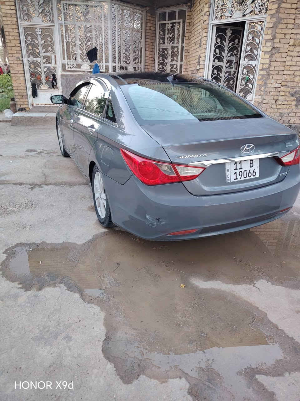 السلام عليكم. متاح
سوناتا 13 بغداد فول مواصفات 1/1 
بصمة تشغيل وابواب 
بانوراما 
كامره دواره
شاشه بلاديه
كشن  كهربائي 
تخم 4 تايرات جدد
 بقية مواصفات الفول وارد. بأسمي مداور ثاني يوم مكفوله من ظربه وصبغ وتبديل. ماعدا  الدعاميات الصونار مرفق مع الصور. 
السعر 115  وبيه مجال.   مكان بابل. الدبله
***********
***********
