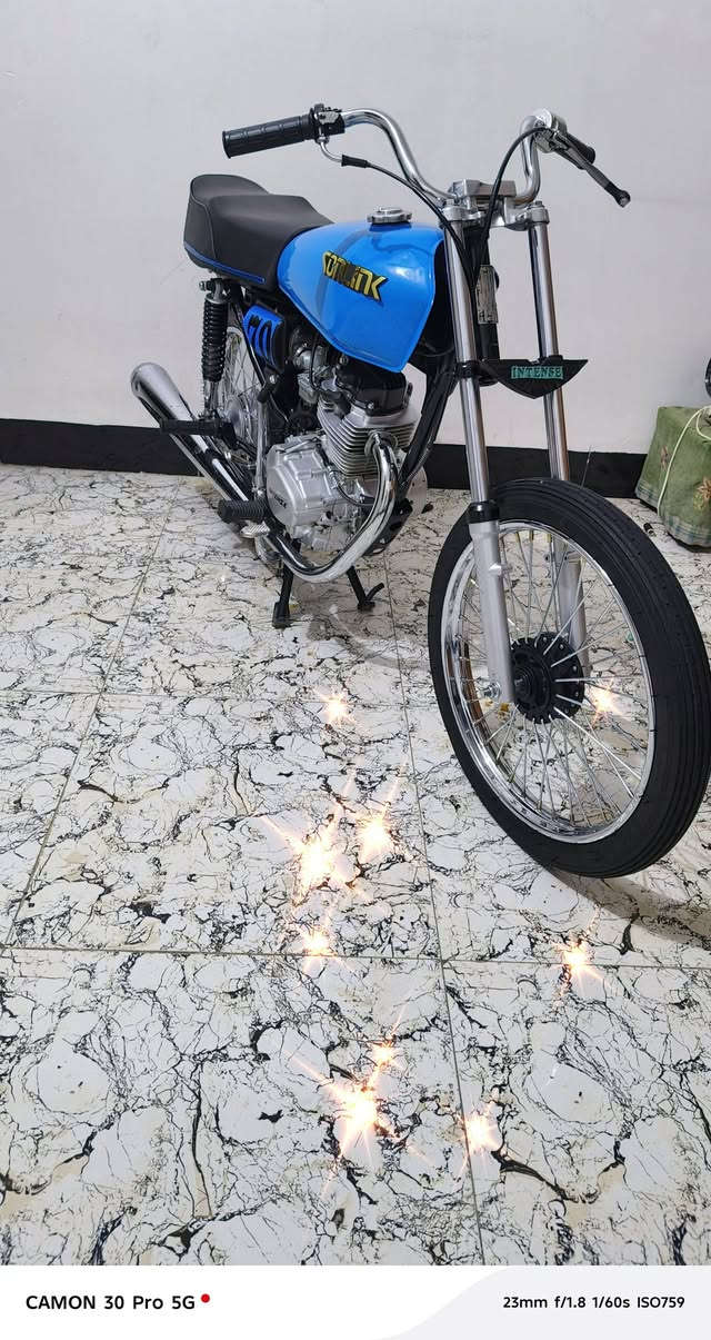 سلام عليكم شباب للبيع شاصي مديل 19سكنر سكنر سكنر مو طبلي تكلي يا وكيل مكاتبت شارع تعميره 26ومكينه 24مفتوحه ولفات دراجه من لبرغي للبرغي اصلي مابيه برغي تجاري وسعر خاص تعال خاص وبخدمتك ومتوازي عليه المو شراي ليوصل للخاص وهاذه رقمي ***********
