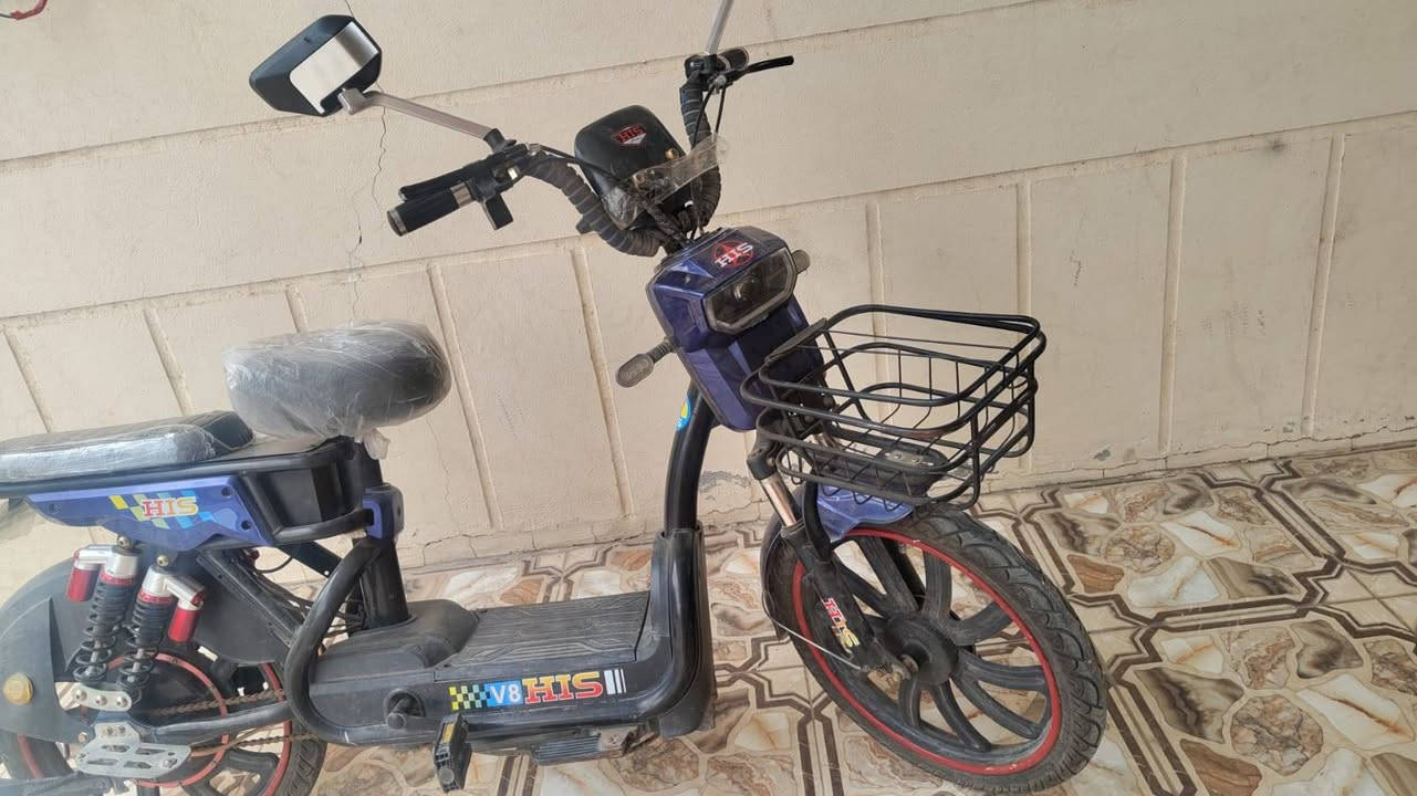 دراجة شحن • بطاريات جدد • حي العسكري