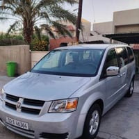 دودج كرفان • ٢٠٠٩ • محرك ٣٫٣ V6