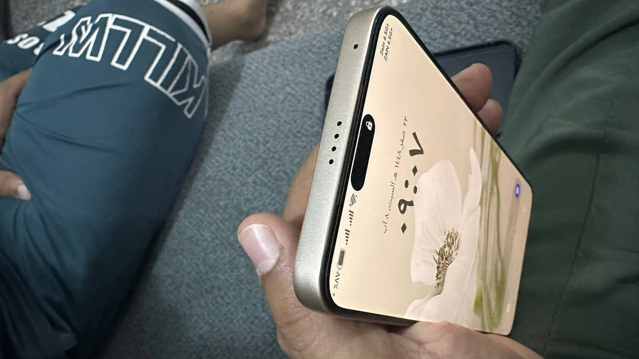 هونر x9d للبيع جهاز راقي كلشي مابيه بس هاي طخه بسيطه بضهر ماماثره صارلي شهرين  من اخذته كامل ملحقاته عنوان الديوانيه هاتف *********** سعر 450وبيه مجال
