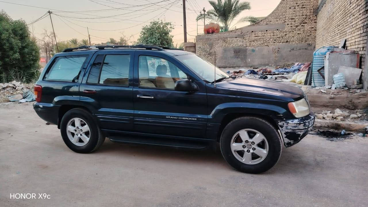 السلام عليكم جيب شيروكي مديل 2000للبيع المحرك سته سلندر تبريد كهربائيات كله شغاله تخم تاير جديد سياره خير من الله المكان ذي قار الشطره السياره بسمي السنويه 2031رقم بغداد ***********
