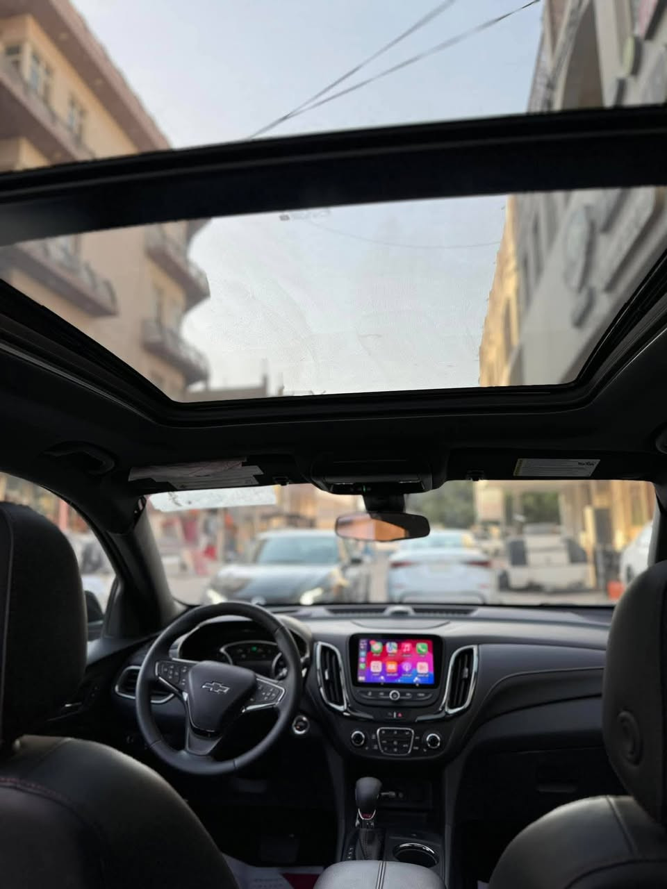 للبيع شفروليه إكوينوكس RS موديل 2023
✨ سيارة رياضية وعائلية، مواصفات RS كاملة ومظهر رياضي مميز.
الدفع: [أمامي FWD / رباعي AWD]
فول مواصفات 
🔹بنراما 
Apple CarPlay + Android Auto
🔹 شاشة Chevrolet MyLink
🔹 مثبت سرعة
🔹 كامره دواره 368درجه ورادار 360 درجه
🔹 اتو ستوب واتو ستارت
🔹 حساسات ركن
🔹 أنظمة أمان ومساعدة للسائق
🔹 6 Airbags
🔹 تنبيه تصادم أمامي
🔹 فرملة طوارئ أوتوماتيكية
🔹 مساعد البقاء على المسار
🔹 إضاءة IntelliBeam
🔹 مقاعد أمامية مدفأة
🔹 داخلية رياضية بتفاصيل RS
وبعد هواي بيها مواصفات السياره متنعد معروفه ال RS
رقمها شبه مميز بغداد
السياره بأسمي

حادثها جاملغين عكس السائق وحافه البنيد

الاستفسار اكثر ***********
