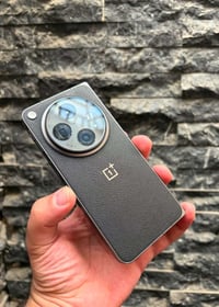 One plus open / ون بلاس اوبن  512 , 16  - بطارية 99% نسخة عالمي  نظافة...