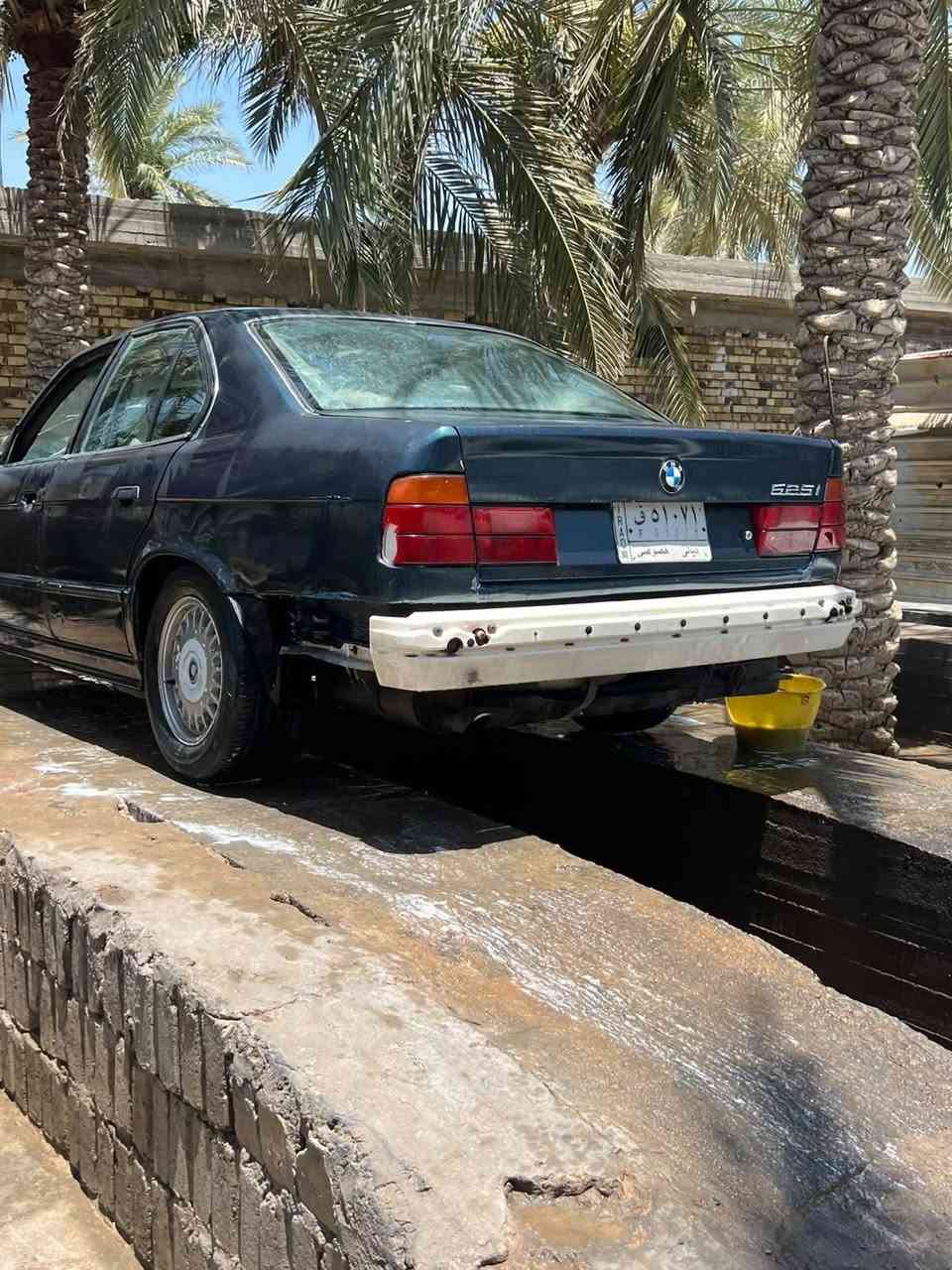 سلام عليكم سياره بي ام 525 رقم ديالى مكينه وكير محور بطه بشرط السنويه ساقط ابيع كوم حديد السعر 20 وبيه مجال المكان بابل السياحي ***********
