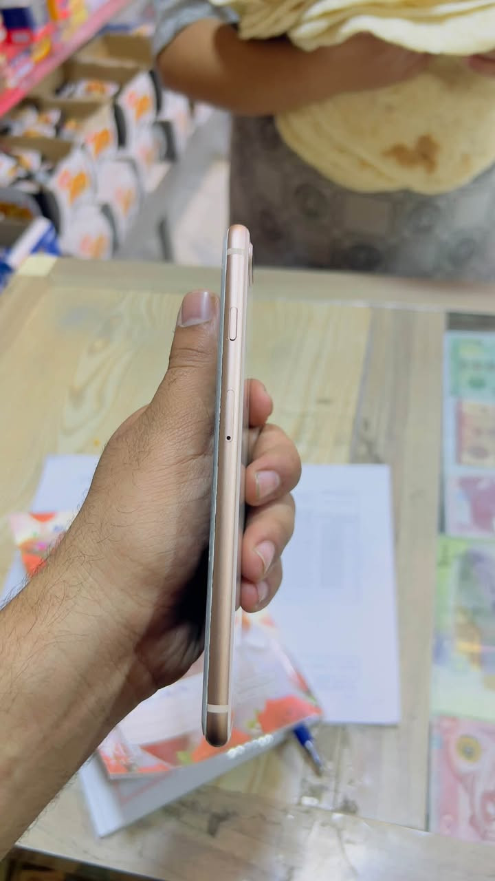 📱 للبيع iPhone 8 Plus
💾 الذاكرة: 256GB
🔋 البطارية: مبدّلة
📱 الجهاز بحالة جيدة
السعر130
***********
