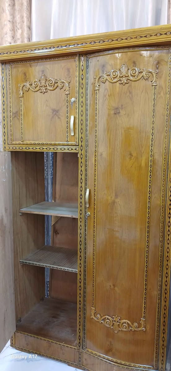 كنتور نضيف جدآ صاج عراقي السعر ١٦٠ مكان حي الجهاد *********** واتساب بغداد, العراق
