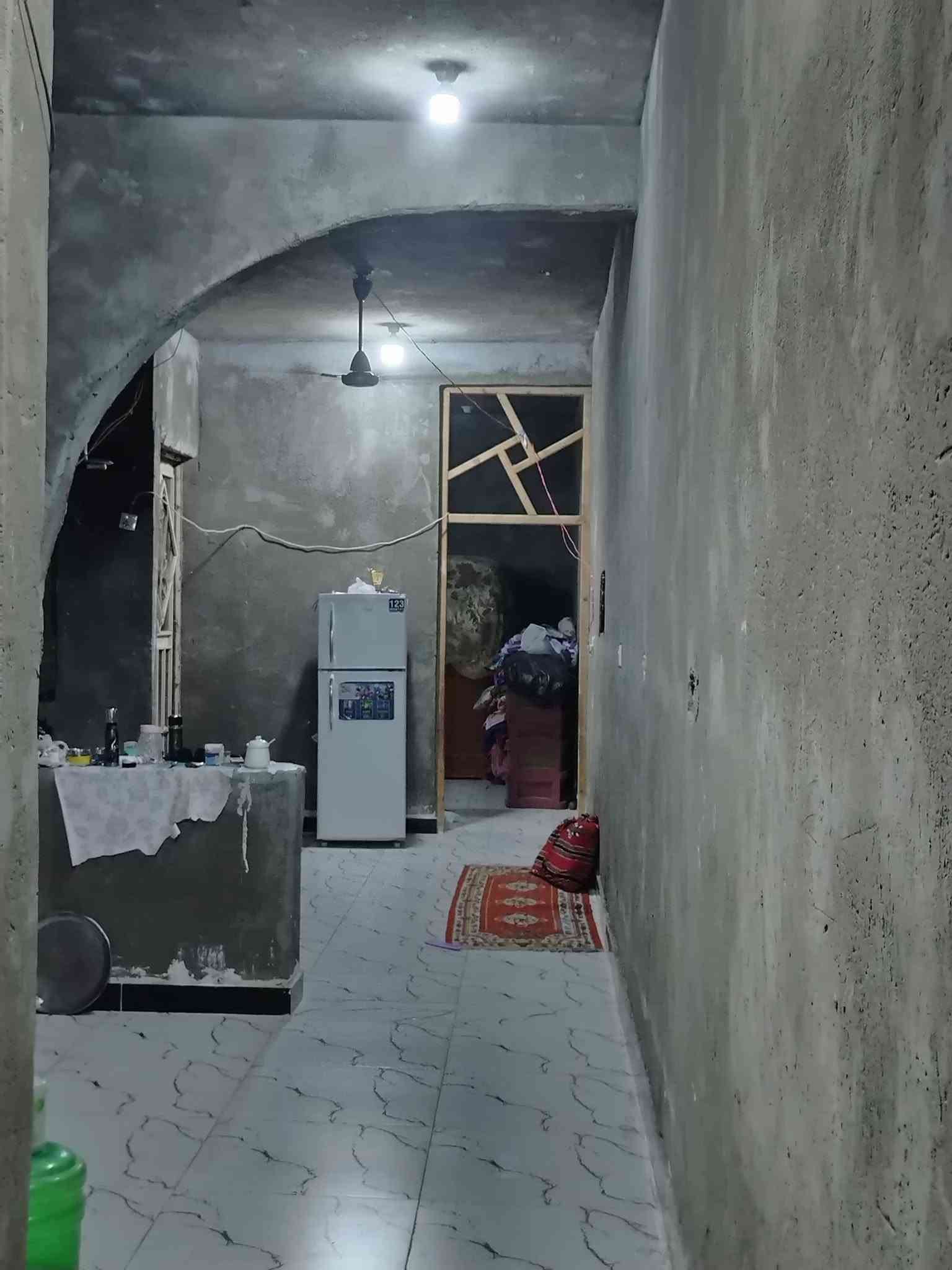 مشتمل  للبيع كوت حي الجهاد قرب مدرسة رمضان

متكون من أستقبال وصالة ومطبخ وغرفة نوم

كلشي كامل
نقص بياض فقط

للتواصل
***********

