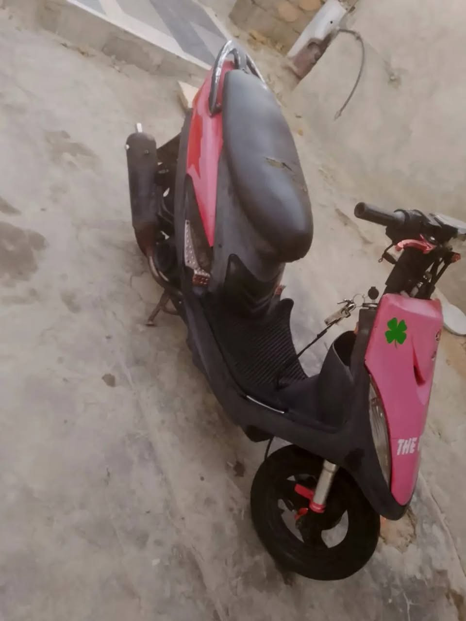 كفر احمر جارد ليطه نص ونص يطبك عادي 
للمراوس بكفر اسود او ابيض بلادي ماريد تجاري 
مكاني ديالى بعقوبه
