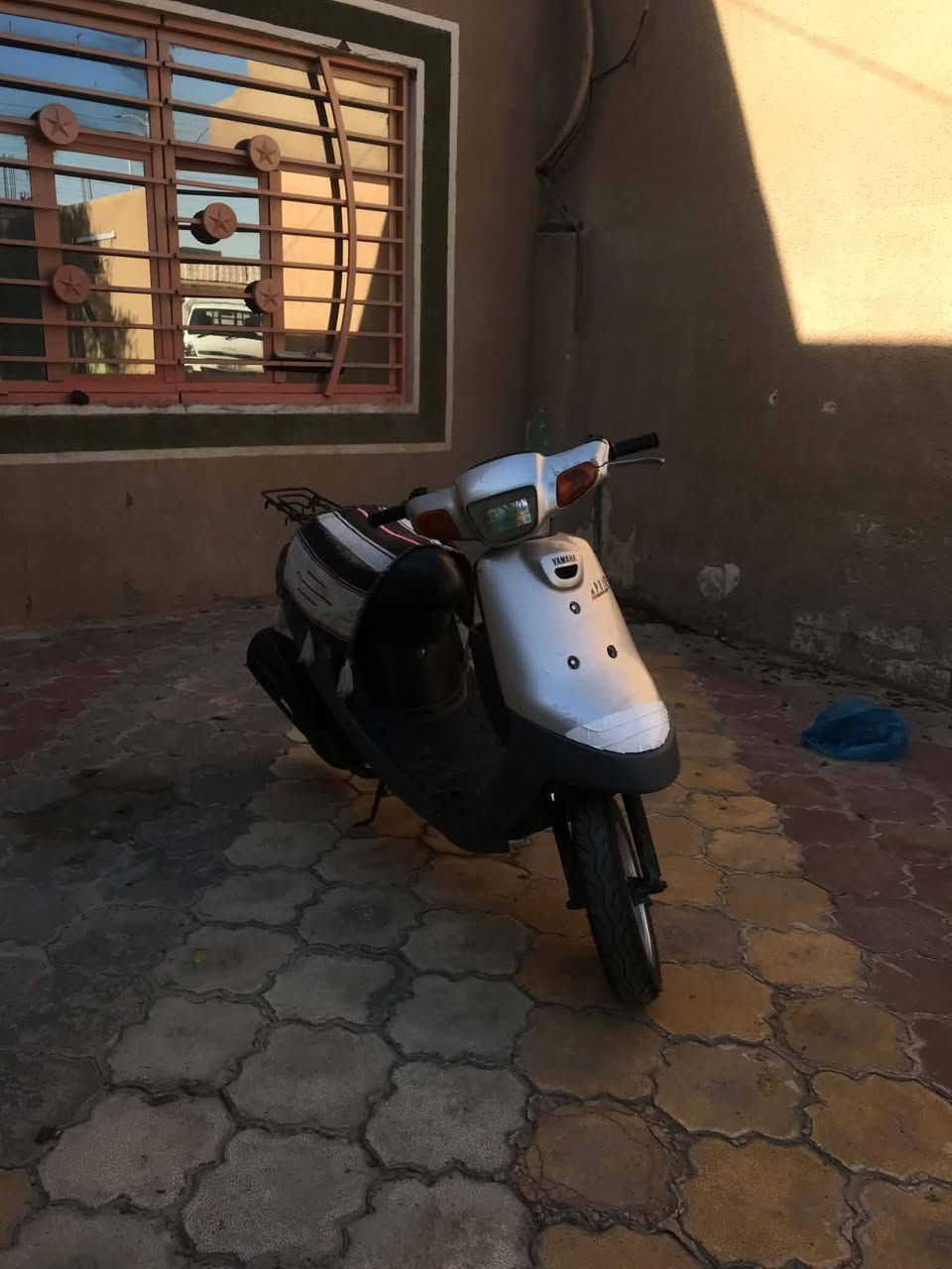 للبيع دراجه بطه60 موديل 2000 شلعه فوول معدل فوول كهربائيات شغاله  قفل ركبه قفل جنطه شاصي مكفول عدى السلف نقصها باتري دراجه ناعمه لون رصاصي نضيفه كلش الدراجه مفتوحه مره وحده السعر٣٠٠وبيها مجال للطيبين  مكاني كربلاء الحر رقمي ***********
