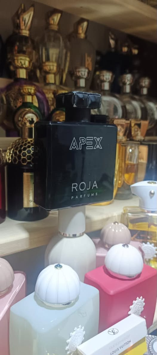 السلام عليكم عطر روجا دوف ايبكس عطر الجلود للرجال للحجز والاستفسار دايركت او الواتساب ***********📞
