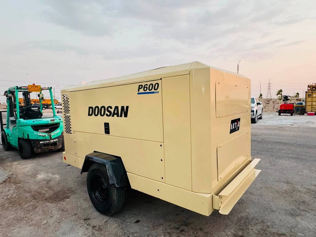 كمبريسر هواء للبيع 600 دوسان العنوان بصره ***********
