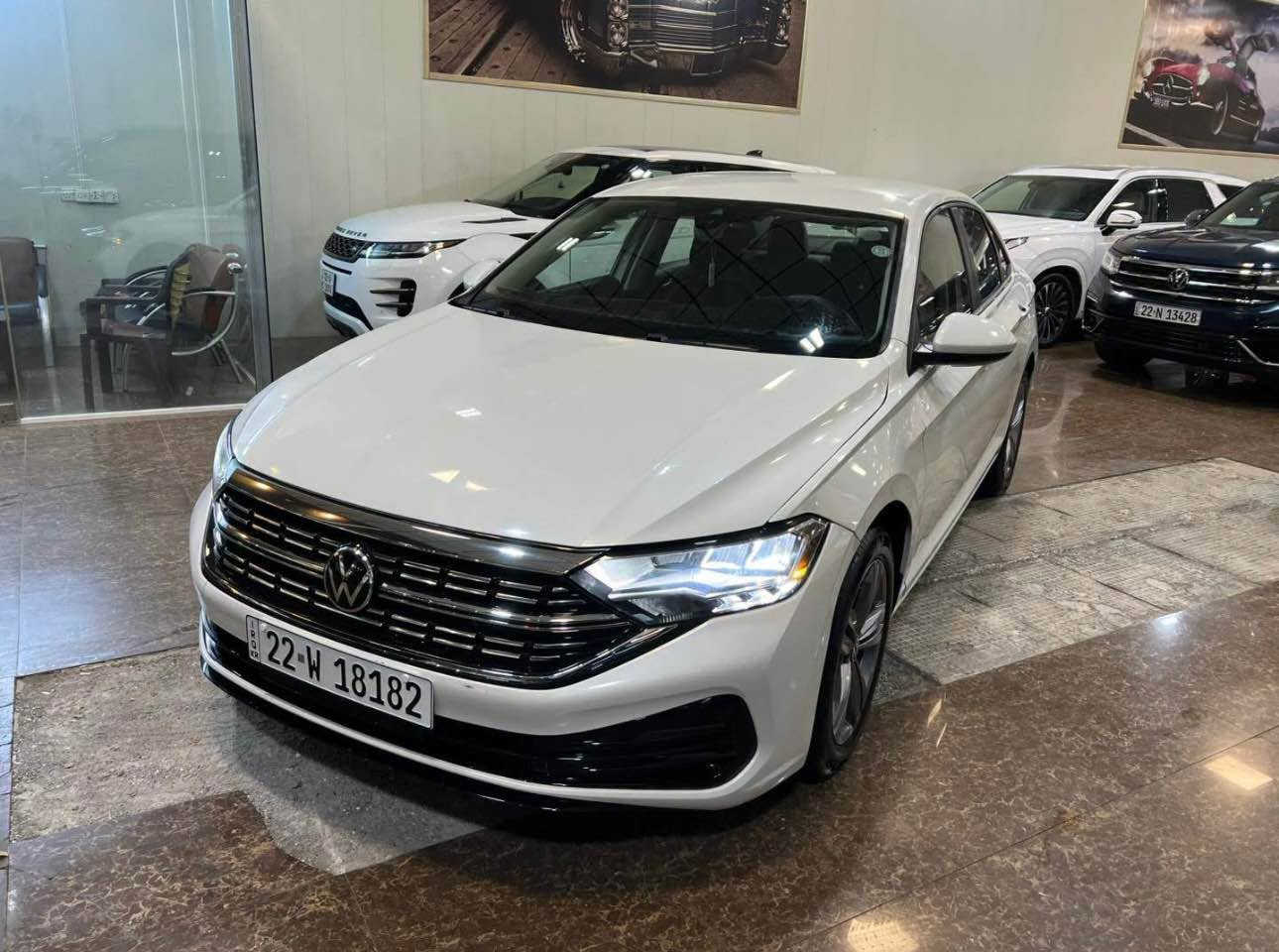 ⁨ Volkswagen jetta SE

موديل: 2024
وارد: امريكي
رؤيشتن: 38,000كم
نرخ: 13,500$
مؤبايل📞: ***********
***********
ناونيشان:هةولير _معرض هاشم للسيارات 
شةقامي ١٠٠م بةرامبةر دائيرةي گمرگ سيارات

‏HASHM_FOR_CARS___هاشم للسيارات 

موديل: 2024
وارد: امريكي
ماشي: 38,000كم
السعر: 13,500$
تلفون📞: ***********
***********
العنوان:اربيل _معرض هاشم للسيارات 
شارع ١٠٠م مقابل دائرة كمرك سيارات 

‏HASHM_FOR_CARS___هاشم للسيارات⁩ أربيل, العراق
