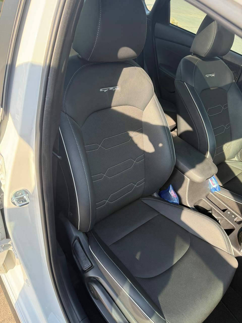 سعر مناسب
🚘 للبيع كيا فورتي Kia Forte GT-Line موديل 2024
***********
🇺🇸 وارد أمريكي
🔹 اللون: أبيض لؤلؤي
🔹 الفئة: GT-Line
🔹 المحرك: 2.0 لتر / 4 سلندر
🔹 مواصفات GT-Line
🔹 بدون صبغ
🔹 بدون تبديل
🔹 سيارة نظيفة ومحافظة جداً
🔹 الفحص مفتوح أمام المشتري الجاد
✨ مواصفات GT-Line: • فتحة سقف
• مقاعد جلد
• شاشة كبيرة
• تشغيل ودخول ذكي
• كاميرا خلفية
• مثبت سرعة
• أنظمة أمان ومساعدة قيادة
• جنوط رياضية
• إضاءة LED
• وغيرها من مواصفات الفئة
📞 الاتصال: ______***********
السيارة نظيفة وتستاهل الفحص والمعاينة. موصل, نينوى
