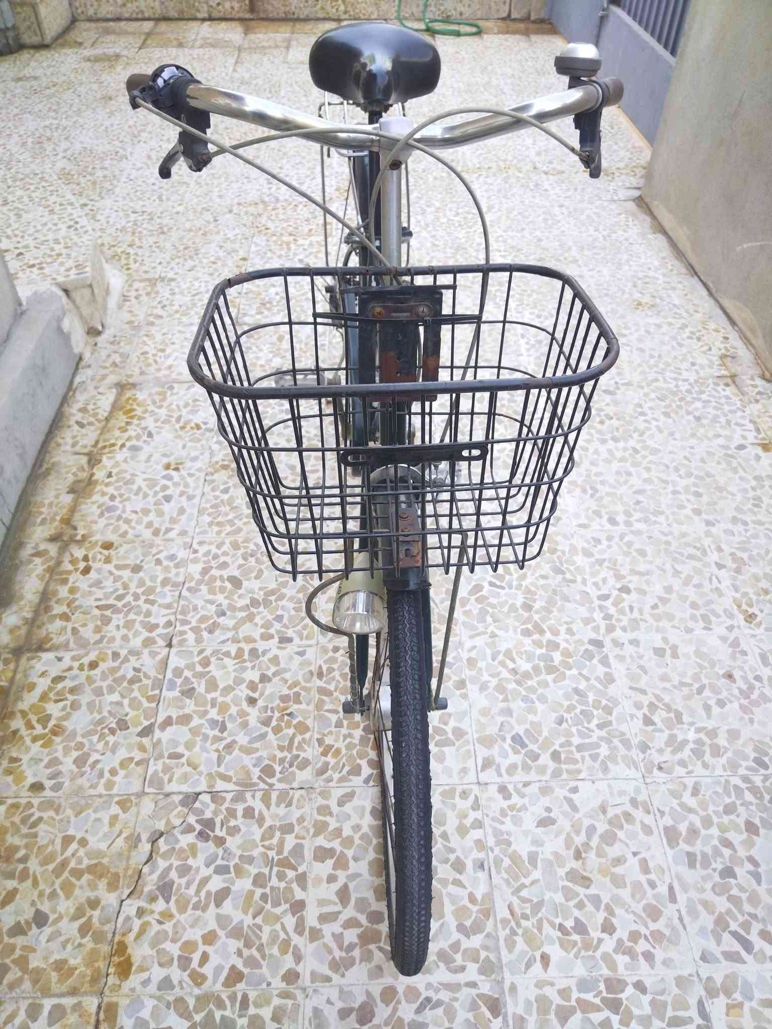 بايسكلات 2 للبيع
سلام عليكم بايسكلات 2 للبيع واحد اسود واحد زيتوني بايسكلات نظيفة ونظافتهم كدام العين مثل ما موضح بالصور تايرات نظيفة والباقي كلو شرط
شراي اتصل عالرقم
*********** 📞
