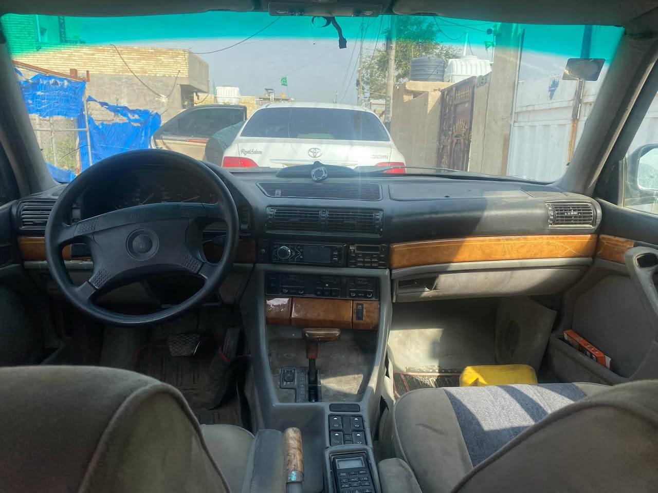 بيع مستعجل 
بي ام 730 موديل 93 رقم انگليزي سنوية بأسمي رقم بغداد 
سعرها 30 ورقة وبيها مجال بسيط 
مكاني بغداد جسر ديالى 
***********
