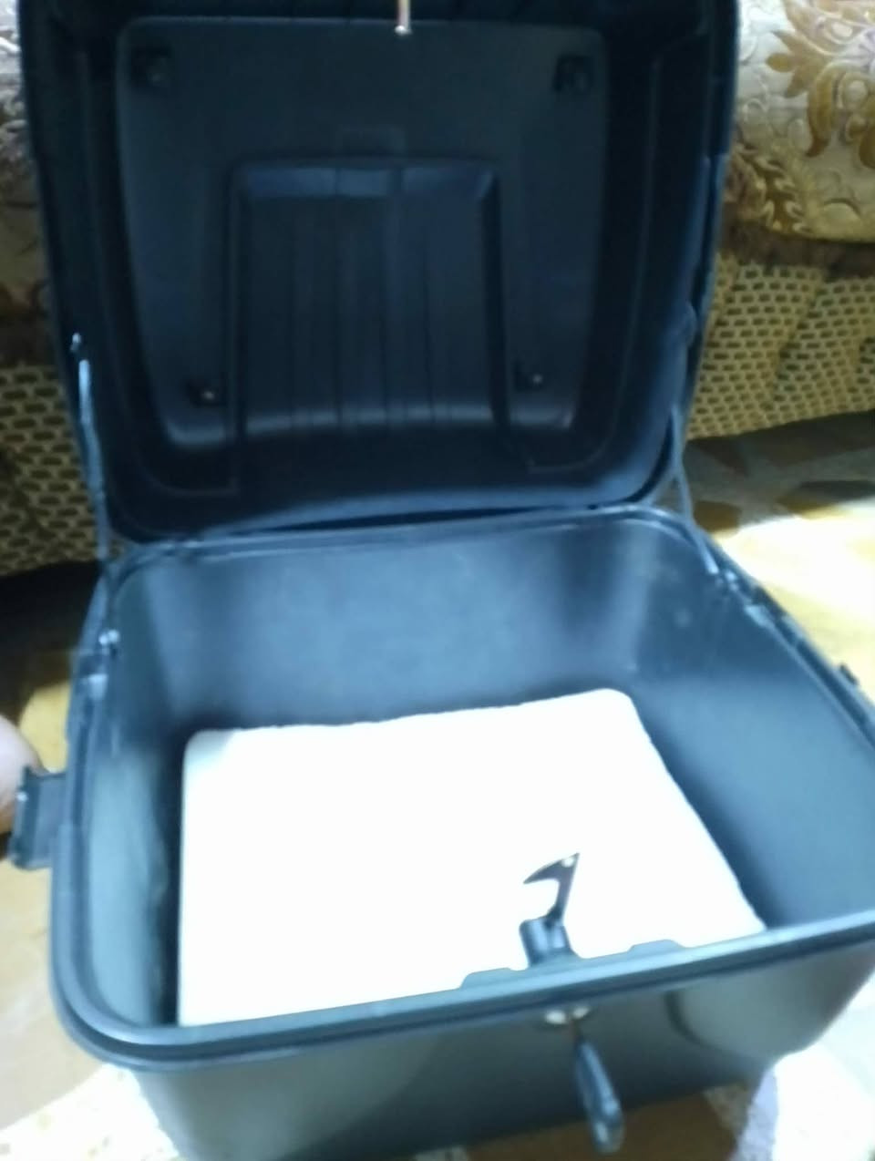 صندوق ماطور شحن فقط للتواصل واتساب او رقم ***********
