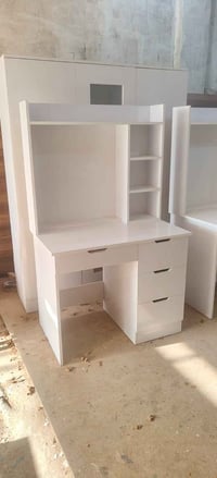 حله شارع 80بالقرب من شارع الحسينيه مقابل عماره ابو امير لكماليات السيا...