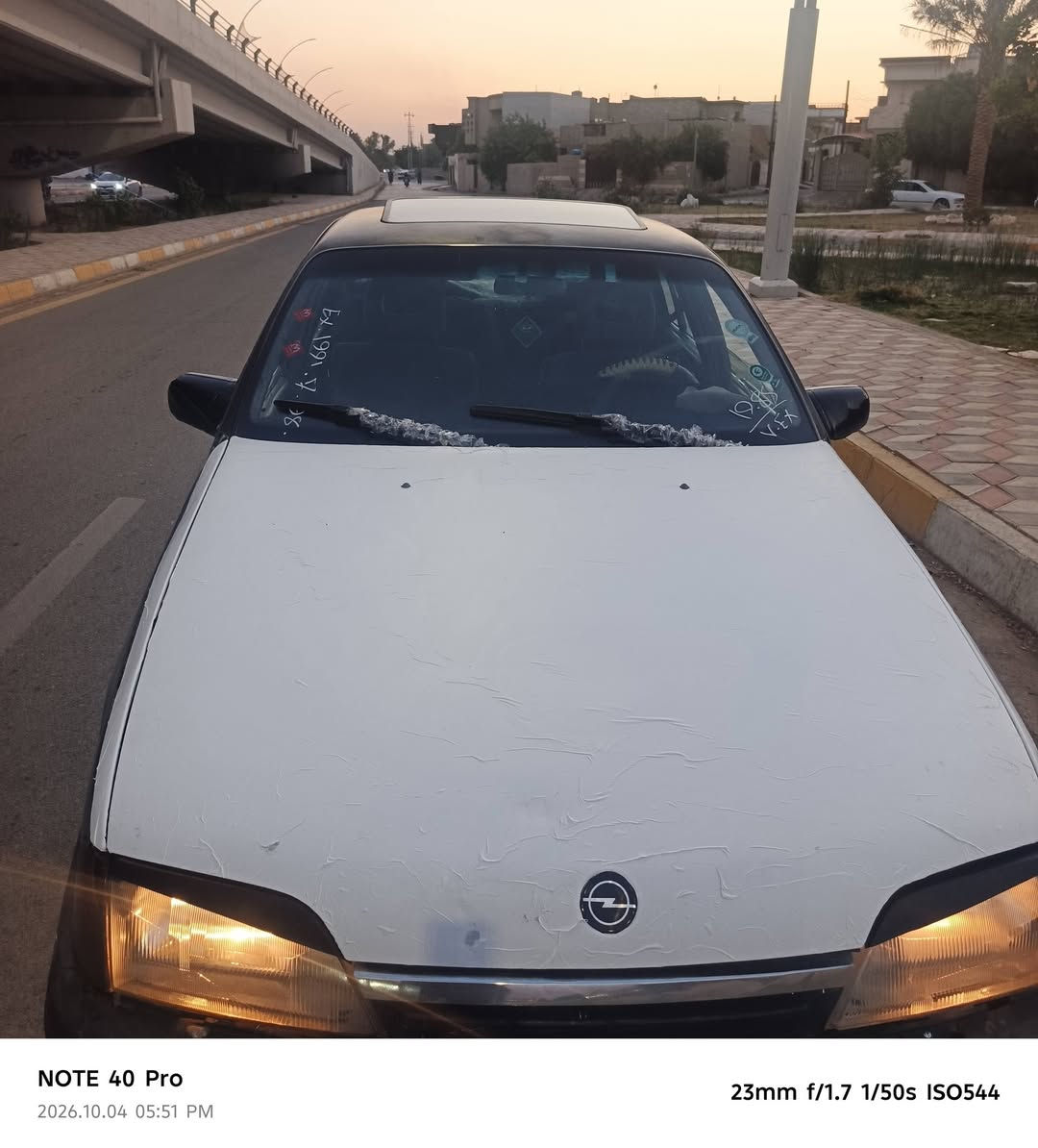 السلام عليكم سياره للبيع اوميجا موديل 93 حجم 20 فول اوتوماتيك جير محرك كل عيب ما بيه مشروع وطني دفتر بنزين موجود سنويه ساقط بال 25 سياره وين ما يعجبك اطلع ترايها حيل حلو السعر 26 وبيها مجال العنوان كركوك رجاء اقساط وبالمده ما نبيع شرط التحويل غرامات صفر والشراي يتصل على رقم الموبايل***********  سياره على بلاد لا ضربه ولا قلبه وبدون معجون

نص مكتوب في الصور:
- NOTE 40 Pro
- 2026.10.04 05:51 PM
- 23mm f/1.7 1/50s ISO1147
- NOTE 40 Pro 2026.10.04 05:51 PM 23mm f/1.7 1/50s ISO544
- 2026.10.04 05:52 PM
- 23mm f/1.7 1/33s ISO5181
- 23mm f/1.7 1/50s ISO2371