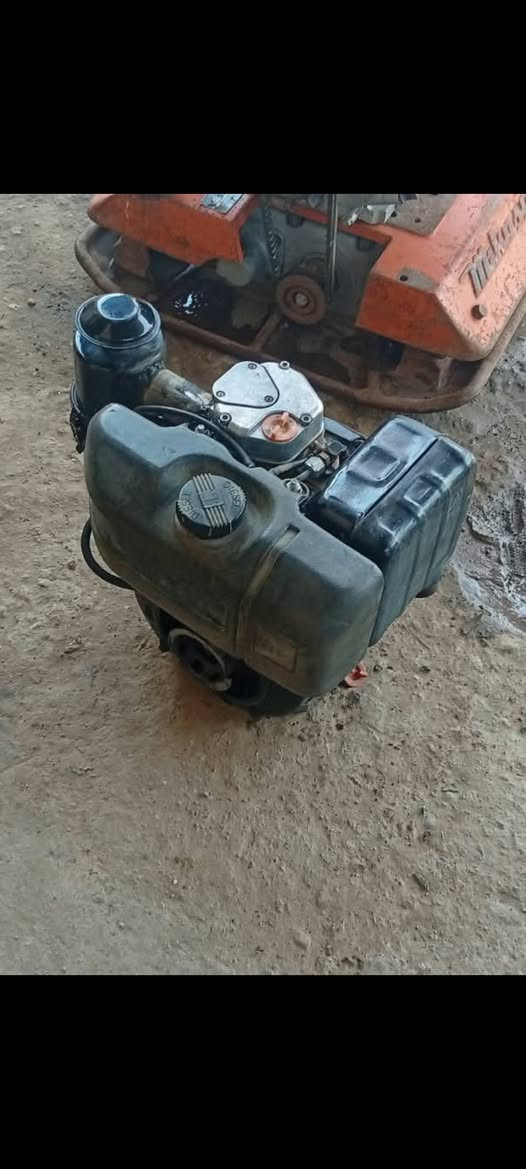 للبيع شغالات وعل الفحص***********
