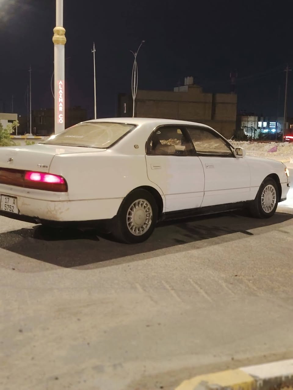 موديل ١٩٩١ • رقم انكليزي • لايت زينون