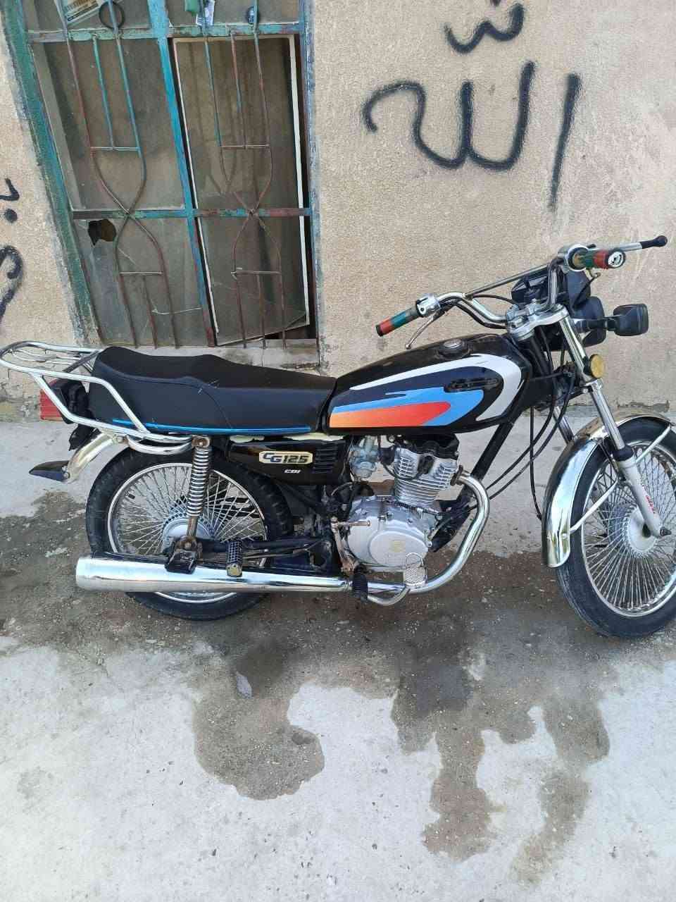 سلام عليكم درجه البيع كفاله عامه مديل موديل 2021 وراق مكان حله جامعه بابل السعر 350 وبيه مجال ***********
