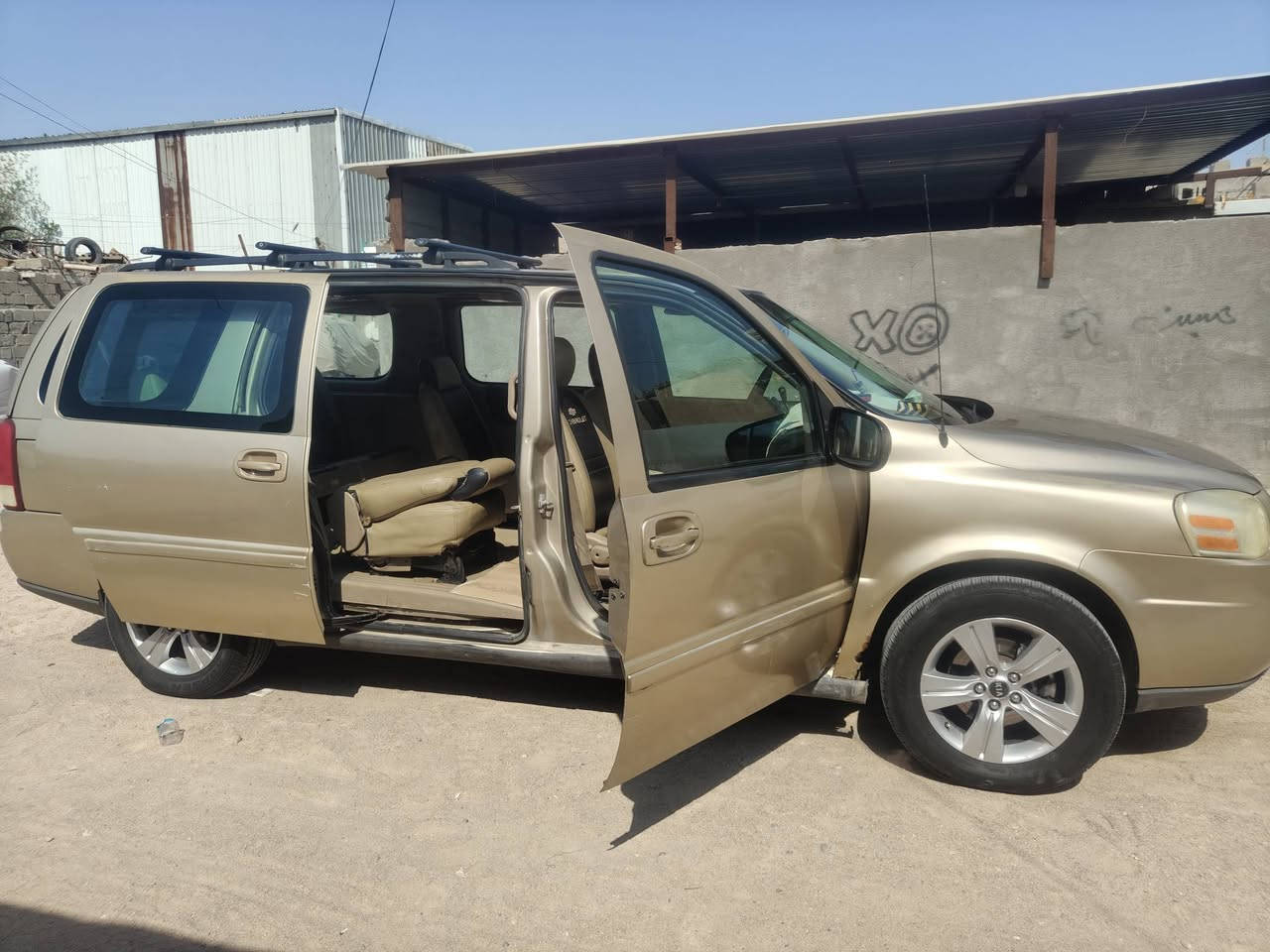 وفرليت بالاندر 2005 محرك وكير تمام خير من الله حداديه تخم تاير السعر 70 وبيه مجال للاستفسار اتصال ع الرقم *********** مكاني البصرة معقل السيارة باسمي
