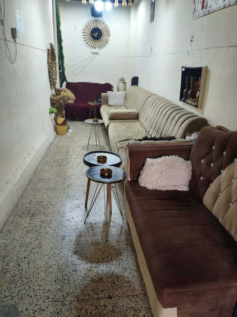 قطع ديوان للبيع للتواصل ***********
