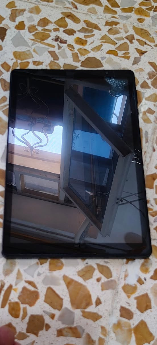 للبيع ايباد مال اطفال  TAB10 LITE  شرط مو صيني 
دكرة 32 و رام 4 معها كيبل شحن و كارتون 
سعر 55 قفل 
‏‪***********‬‏
***********
