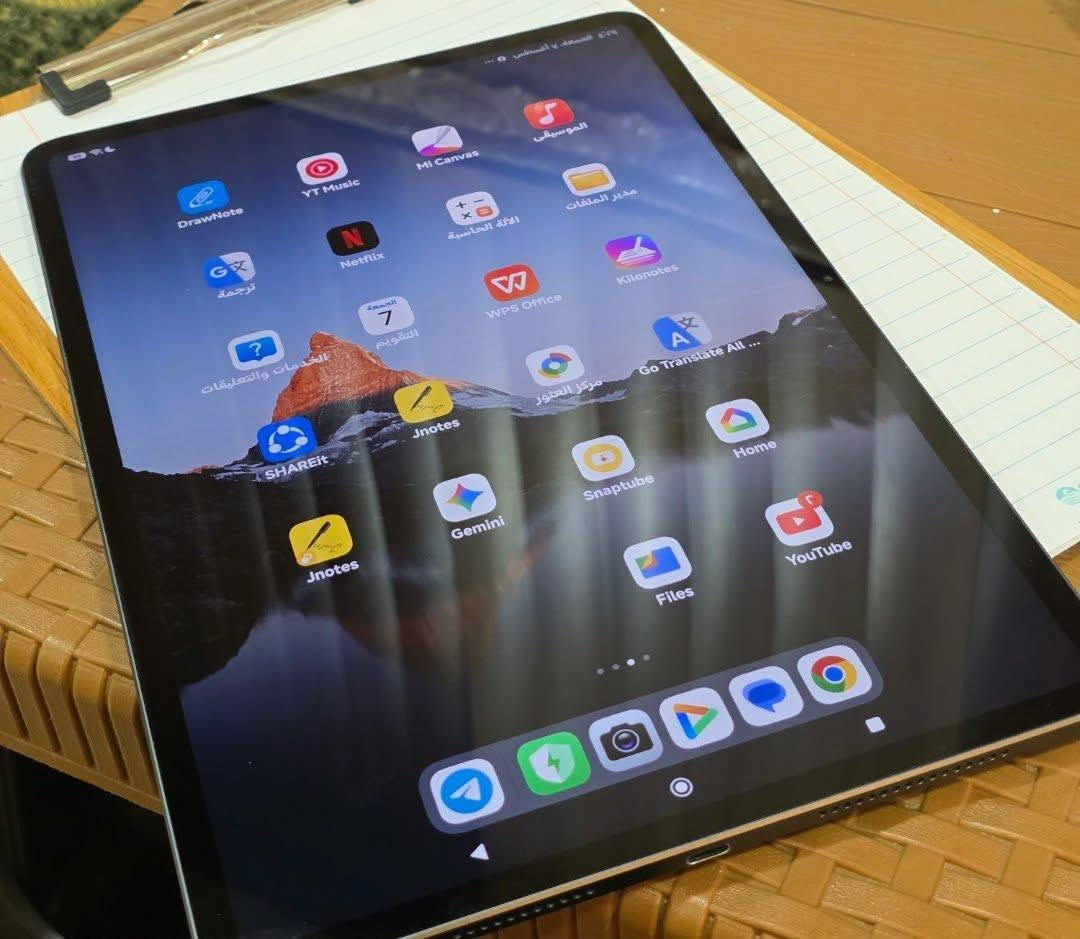 باد شاومي 6برو s. نظيف جداً
xiaomi pad 6s pro 12.4in 

رام: 12GB

مساحة: 512GB

معالج: snapdragon 8 gen 2

شاشة: 144hz 3k LCD

بطارية: 10,000mah

الشاحن: 120w بنصف ساعة يكمل شحنالجهاز 

ملحقاته كارتونه وشاحنه وكفرات ٢

(القلم الاصلي لكن بطاريته واكفه تكدر تشتري قلم جوكر وتستبدل البطاريه مالت القلم وكفت بطارتية القلم لان تركته لفتره  )

السعر 600

الشراي يتواصل على الواتساب فقط

***********

