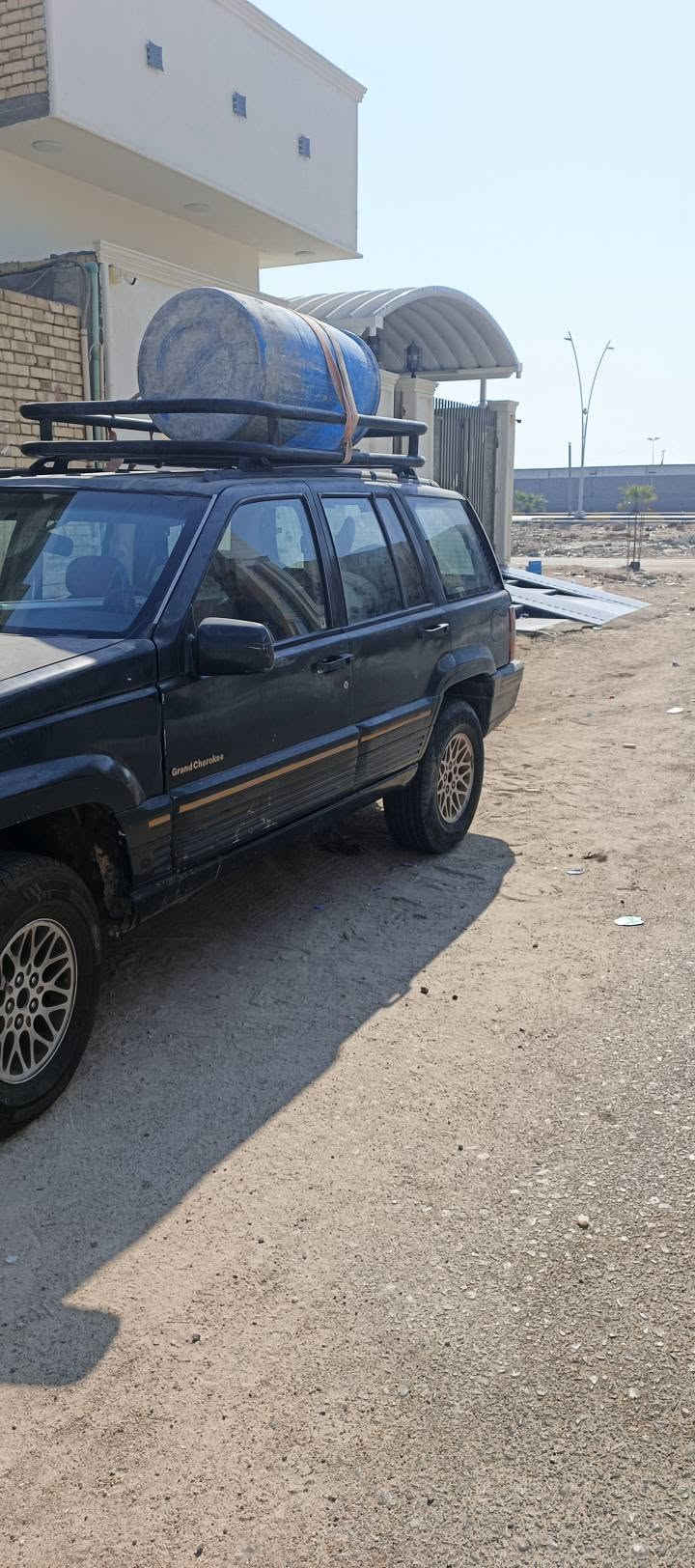 البصره حي بغداد شارع شركت نرجس السياره محرك ثنين ونص تمام الكير بي تخيره الكسن بي ونه سياره ابيع كوم حديد لليشتري مداور شرط البصرة, العراق
