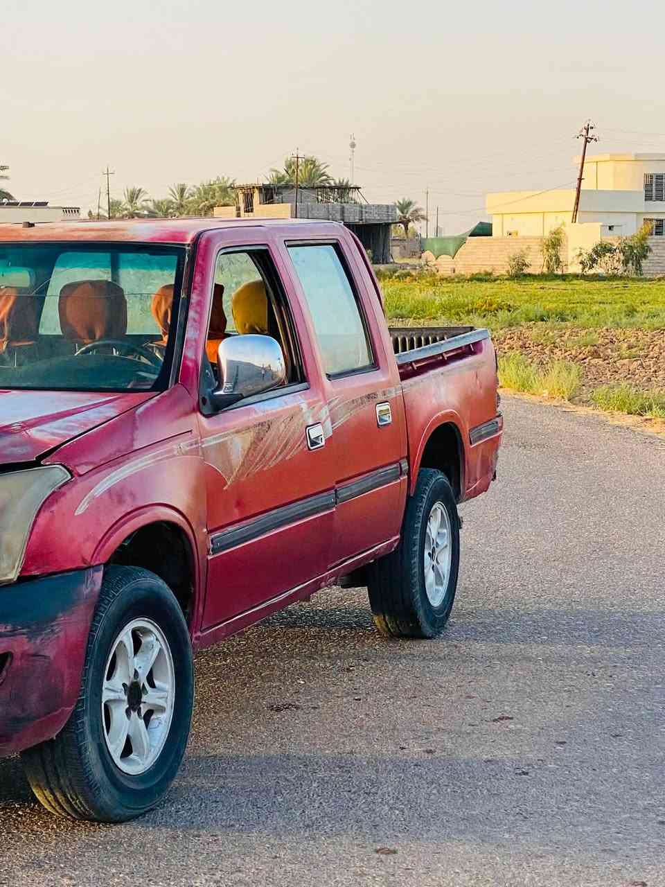 كنو منفيس محرك وكير مال 85
صدر جديد تخم تاير جديد تبريد شغال فقط القايش مكطوع سياره 
جاهزه عله حسب الصول المكان 
صلاح الدين تكريت للسفسار اتصل على صاحبها ***********
